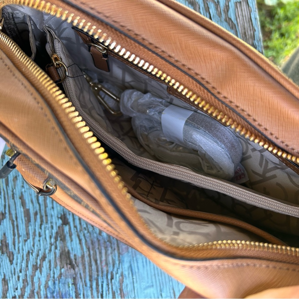 Brand New Calvin Klein Monogram Bag - Picture 3 of 4